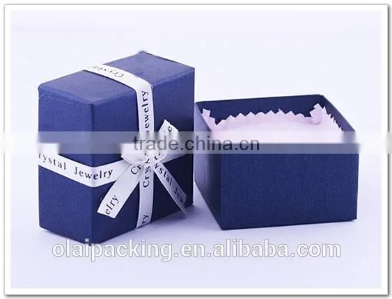 ring box with butterfly knot