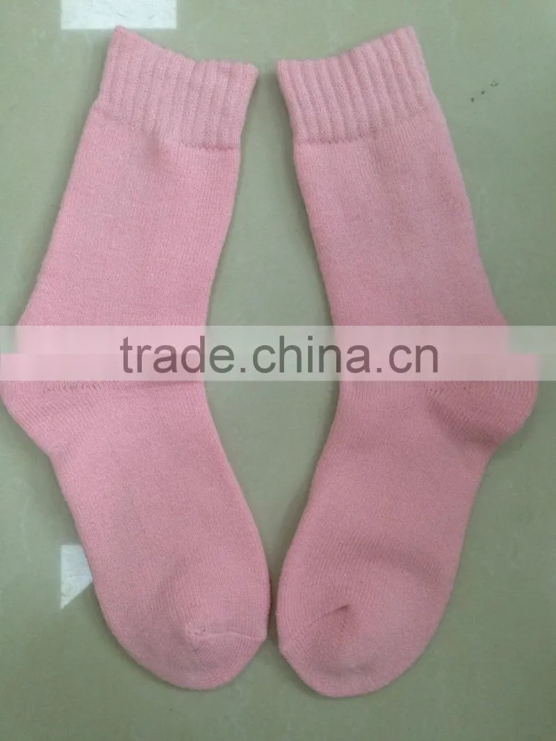 2015 good quality and simple design for home and floor men& women terry socks