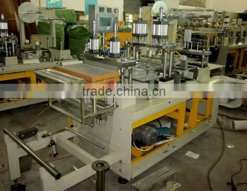 Automatic plastic thermoforming packing machine for plastic thermoforming tray