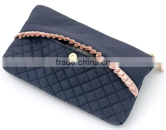 quilted cotton cosmetic pouch bag for girl, custom Japan style canvas makeup bag, soft quilted fabric cosmetic makeup vanity bag