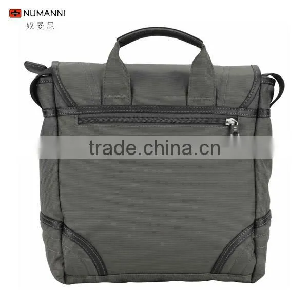 fashion new stylish waterproof and durable canvas messenger bag men