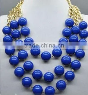 Green Arylic Beads Claw With Crystal Necklace