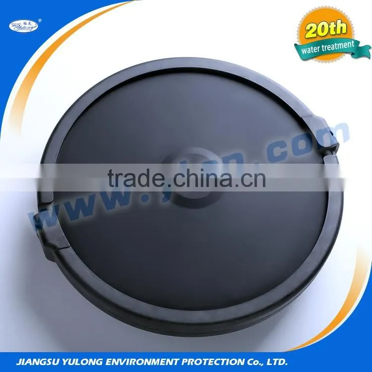 Aeration diffuser for waste water treatment