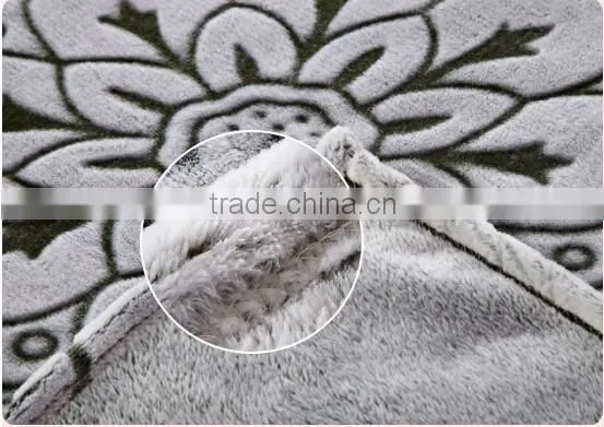 Printed in back with cut flowers coral fleece blanket