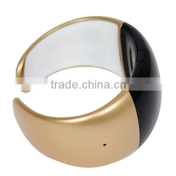 hot vibrate bluetooth braceletfor iphone