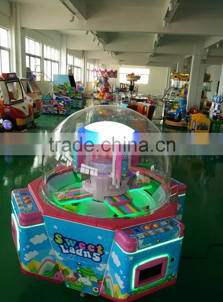Sweet Land Coin Operated Mini Dolls Crane Claw Machine/ Game Machine for sale