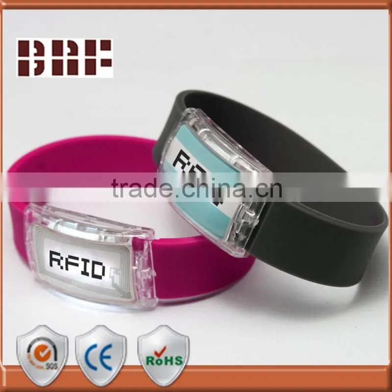 new RFID silicone wristband NFC tag suit for business card from Rifull