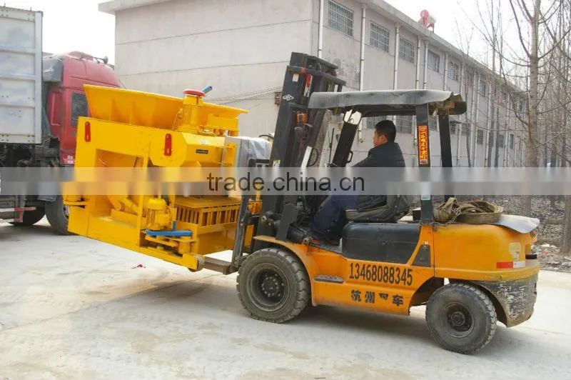 China Concrete Interlocking Block Machine QMY6-25