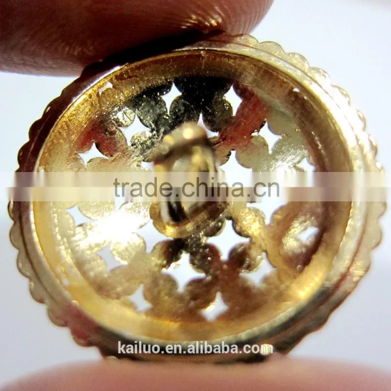 nice gold color fashion sewing button for garment