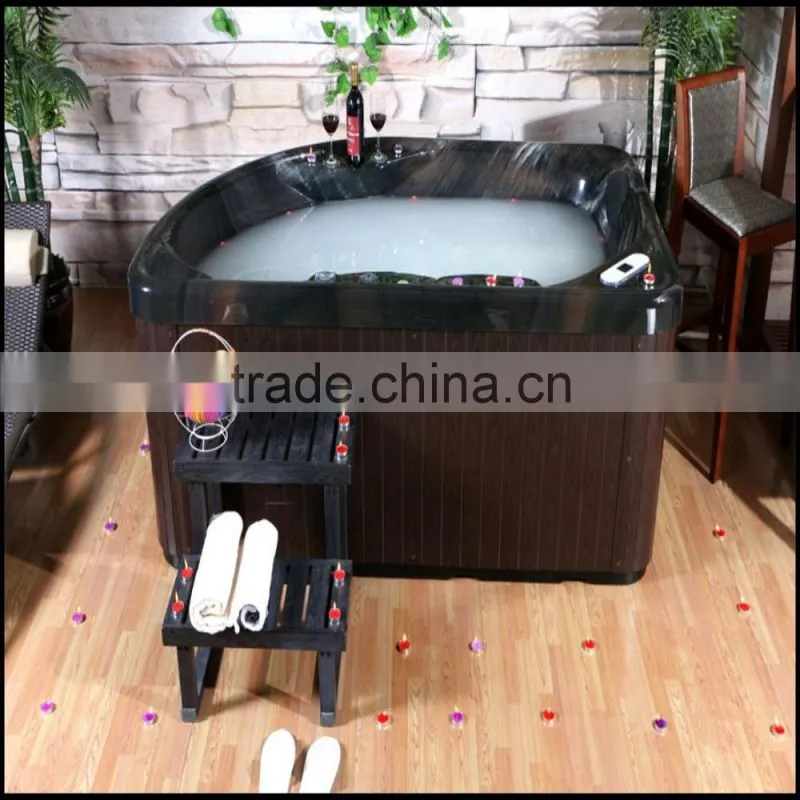 2015 Shenzhen Sparelax Manufacturer Balcony Hot Tub
