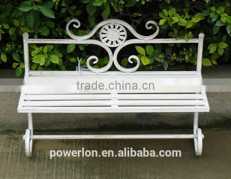 Decorative Metal Wall Rack with towel rack