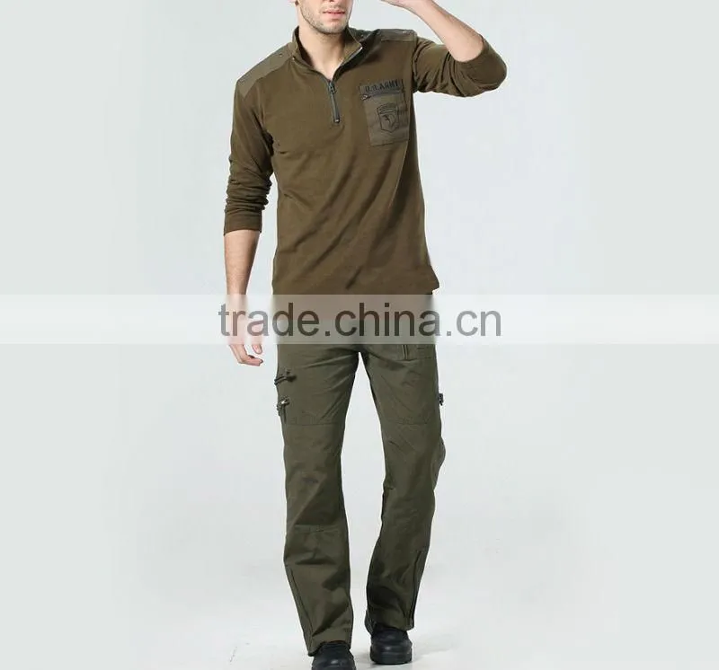 Men's 65% polyester 35% cotton with logo patch zipper collar and pocket military polar fleece jacket