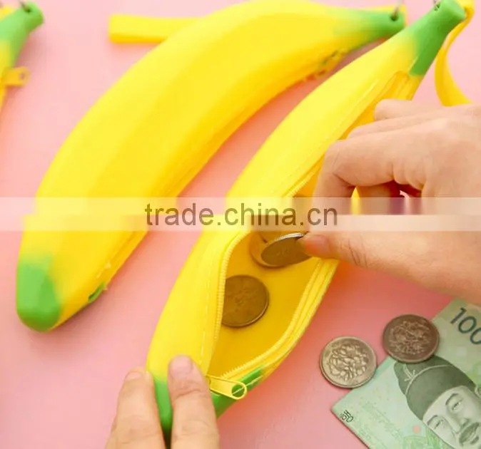 Hot!Promotional fresh fruit banana shaped handbags cheap wholesale festival gifts