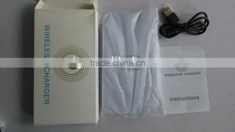 Cheaper price with high quality mobile phone wireless charger qi standard, super thin qi wireless charger pad with receivers