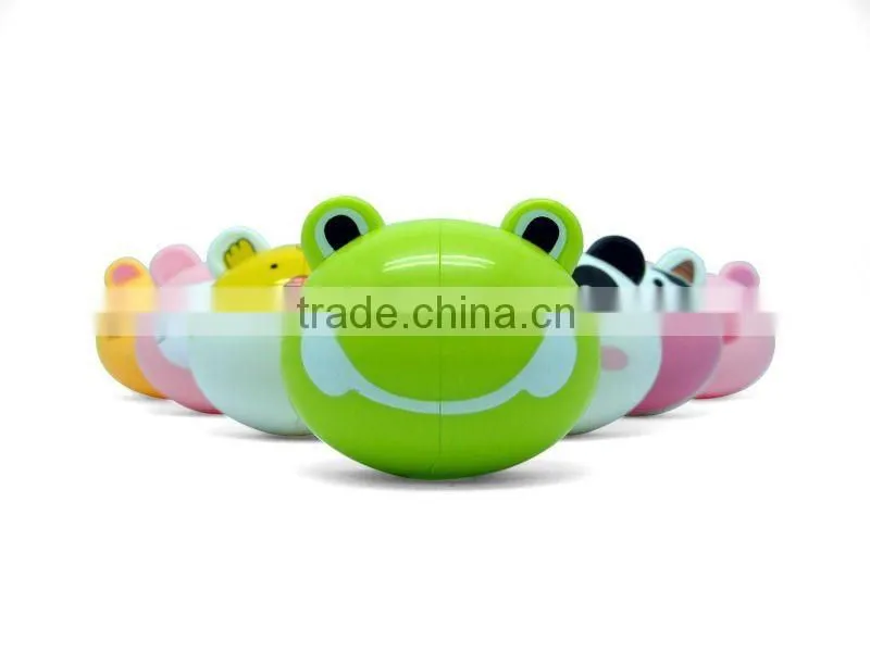 Plastic Toothbrush Holder