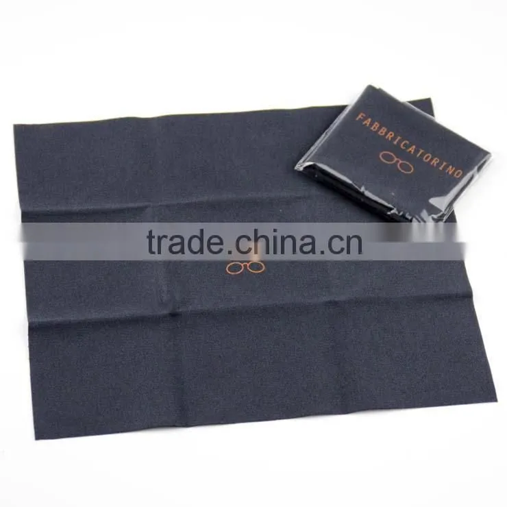 Microfiber Cleaning Cloth in Pocket