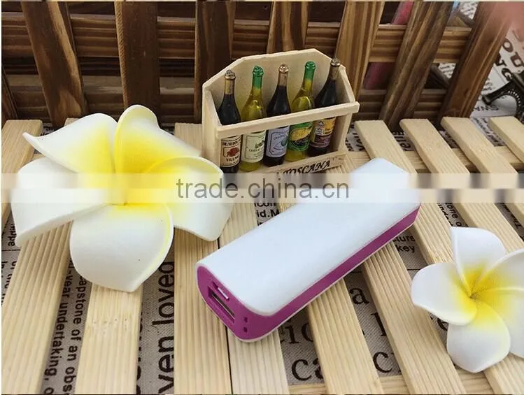 2016 High Quality colorful portable romoss power bank 1800mah, universal portable power bank with micro cable