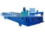 Tile making forming machine