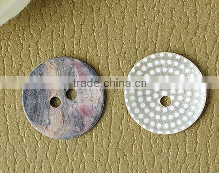painting lasered dots 2 holes natural Japanese akoya shell buttons