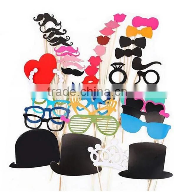 Event mischievous customized ivory board photo props