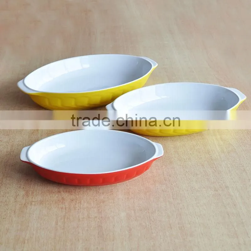 ceramic oval shape baking dish with solid color