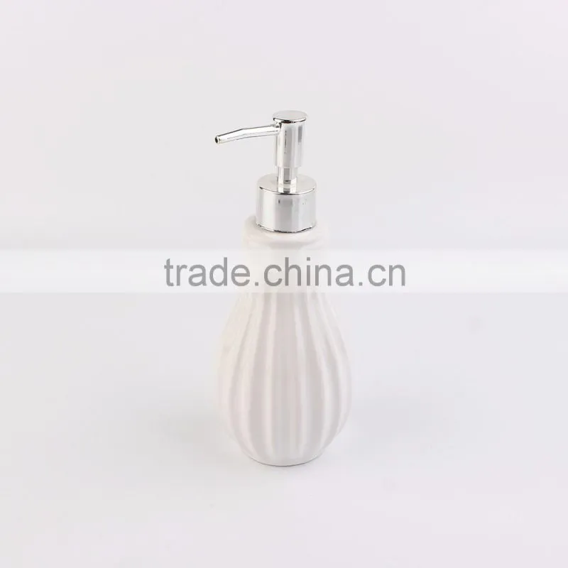 2016 new China Pigmented ceramic bathroom accessories bathroom fittings names