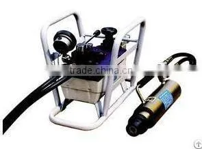 Tensioning Jack and Pump for Stressing Anchor Cable