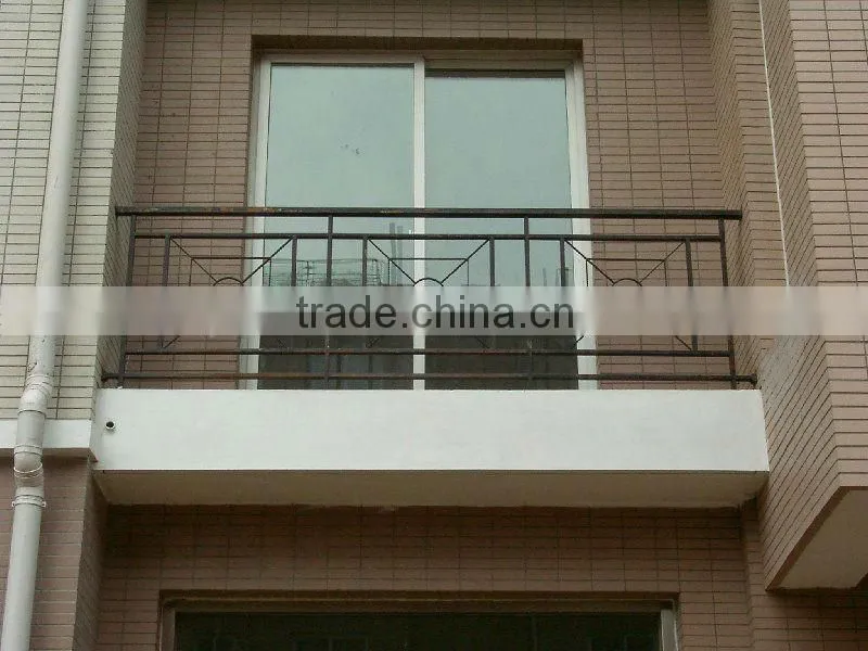 2015 Top-selling outdoor wrought iron balcony railing