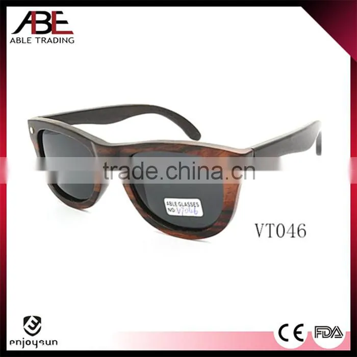UV400 lens fashion design bamboo wooden polarized sunglasses made in China