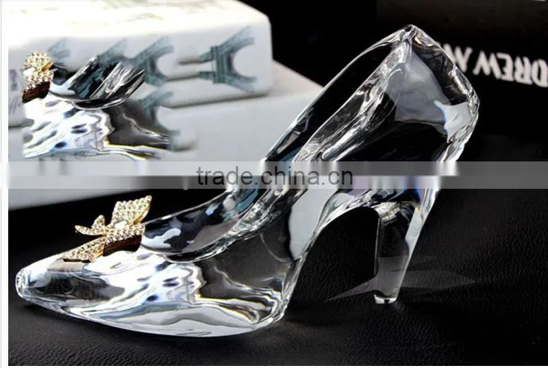 Factory directly wholesale price Fantastic European design crystal shoes for wedding gift