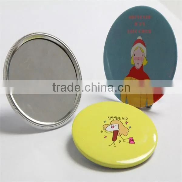 *pocket mirror