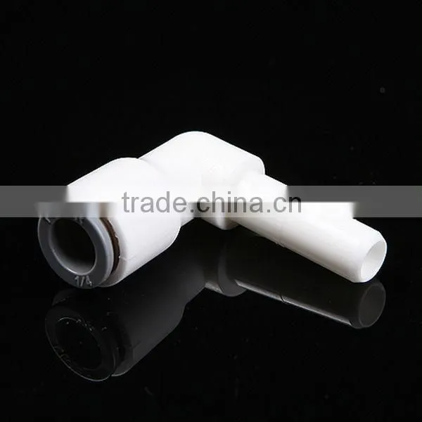 Elbow RO Connector