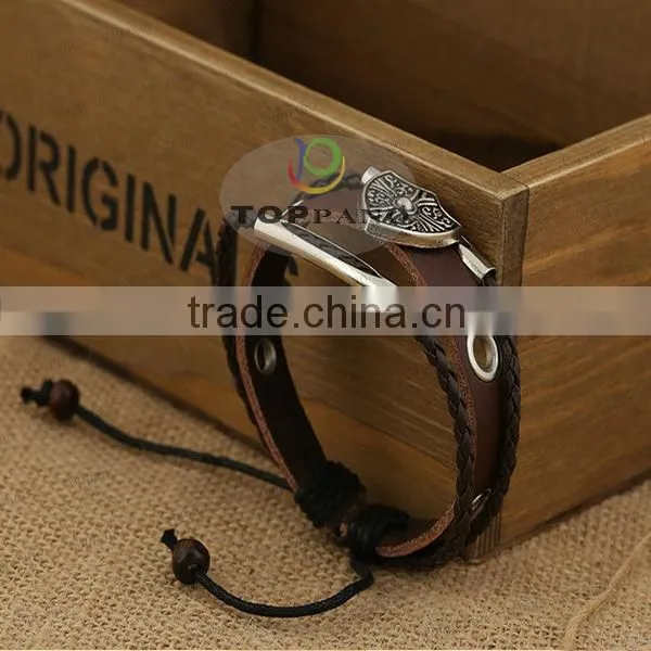 Stainless steel metal charm custom attractive men's brown leather bracelet