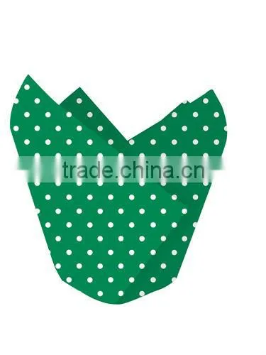 Easy Clean Factory Price Wholesale Food Grade dot Cupcake Wrapper