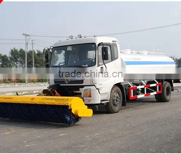 Cleaning brush for road sweeper