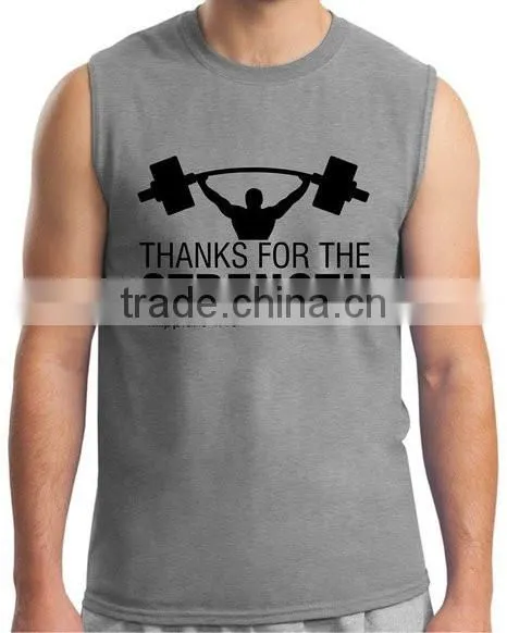 SLEEVELESS T-shirt