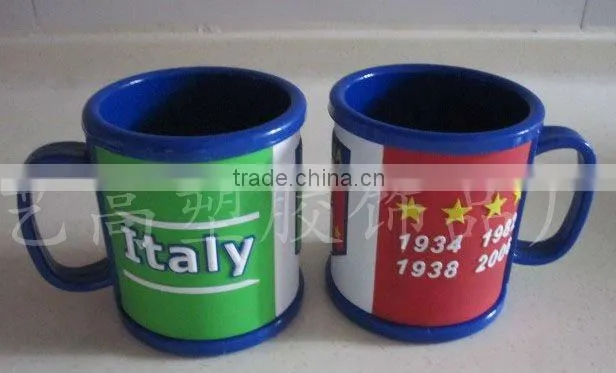 Directly supplier hot-selling plastic mug cup with soft pvc grip