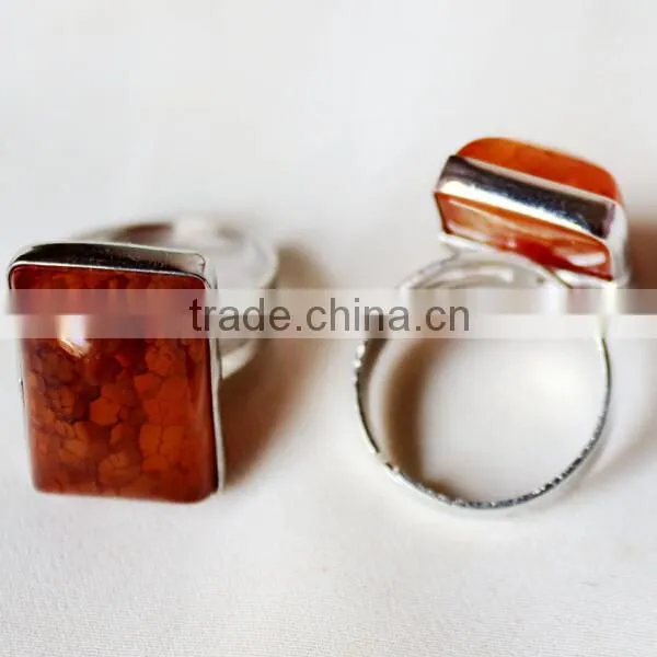 Silver alloy chalcedony rectangle gem ring