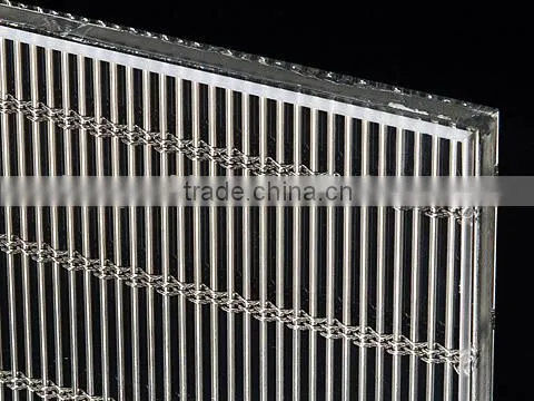 wire mesh with decorative glass