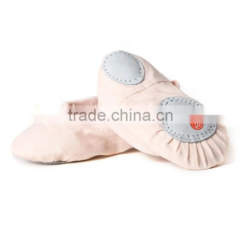2016 New arrival soft sole leather wholesale baby shoes