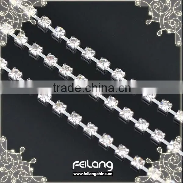 wholesale rhinestone cup chain ,crystal clear cup chain with gold claw