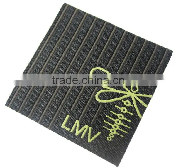 Custom Fashion High Density Damask Woven Cloth Badges