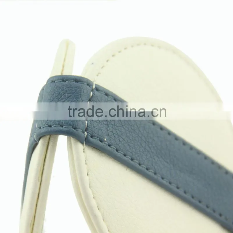 Fine Workmanship Round Folding Factory Price PU Pocket Mirror