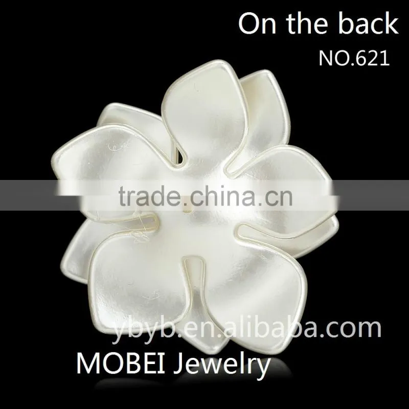 Flower shaped colors epoxy decoration custom tag for metal