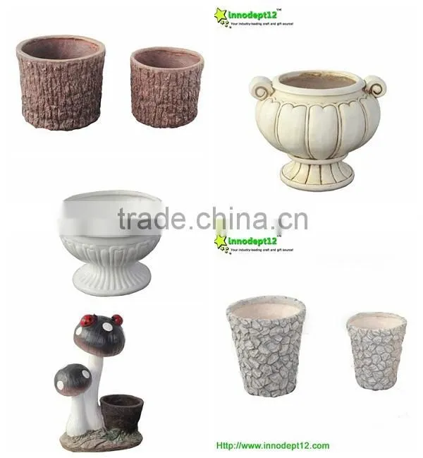 set 2 garden decoration solar power bird caller with shadow control, and resin stone with flowers