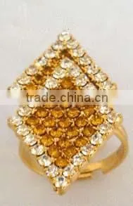 2016 trendy Rhinestone Women custom ring Hot Wholesale Wedding Rings