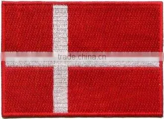 bulk factory price lovely polar bear ,fish embroidery patch