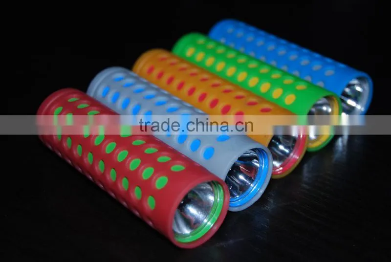 Patented new design glow in the dark AD gift mini led light torch