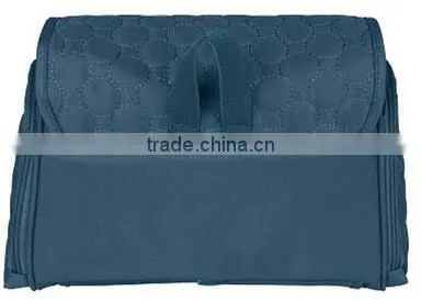 Popular desisgn unisex cosmetic toiletry bag for travel,blue quilted polyester hanging toiletry cosmetic bags