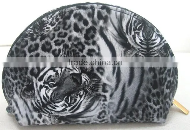 Wholesales lastest design of half moon pvc cosmetic bags
